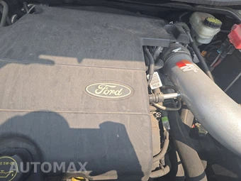 2015 Ford Explorer XLT - miniatura 16