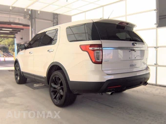 2015 Ford Explorer XLT - miniatura 6