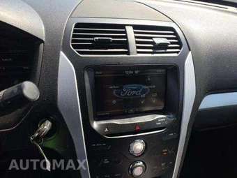 2015 Ford Explorer XLT - miniatura 9