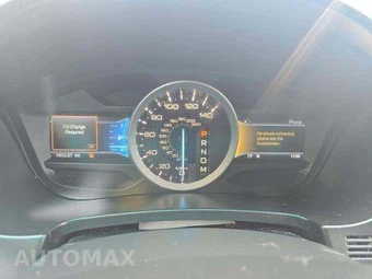 2015 Ford Explorer XLT – miniatura 10