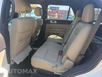 2015 Ford Explorer XLT – miniatura 14