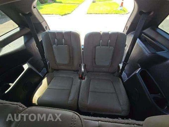 2015 Ford Explorer XLT – miniatura 15