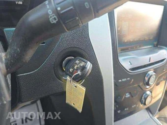 2015 Ford Explorer XLT – miniatura 9