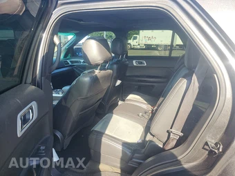 2015 Ford Explorer XLT – miniatura 13