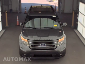 2015 Ford Explorer XLT – miniatura 2