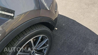 2015 Ford Explorer XLT – miniatura 23