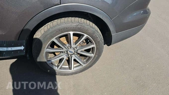 2015 Ford Explorer XLT – miniatura 25