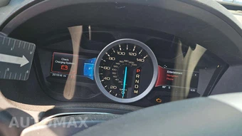 2015 Ford Explorer XLT – miniatura 31