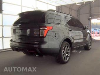 2015 Ford Explorer XLT – miniatura 4