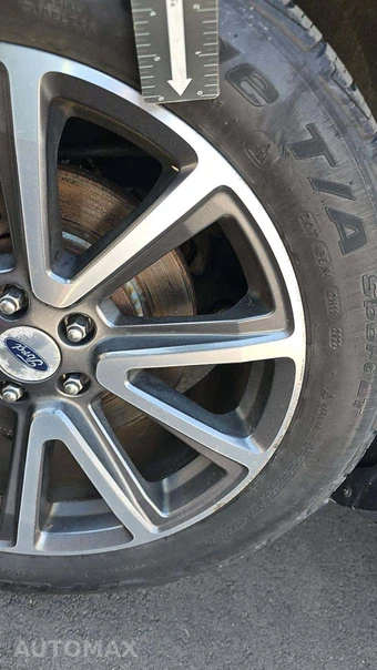 2015 Ford Explorer XLT – miniatura 43