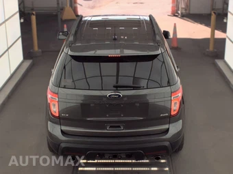 2015 Ford Explorer XLT – miniatura 5