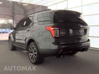 2015 Ford Explorer XLT – miniatura 6