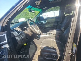 2015 Ford Explorer XLT – miniatura 7