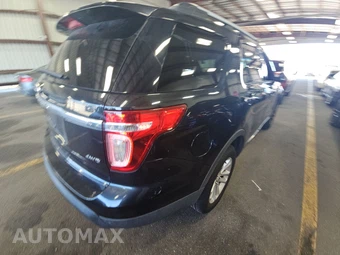 2015 Ford Explorer XLT – miniatura 4