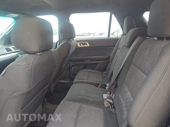 2015 Ford Explorer XLT – miniatura 13