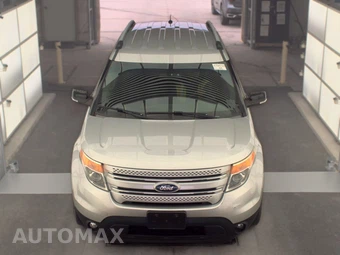 2015 Ford Explorer XLT – miniatura 2