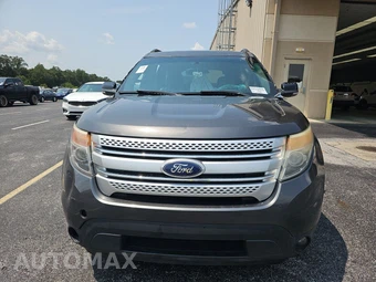 2015 Ford Explorer XLT – miniatura 2
