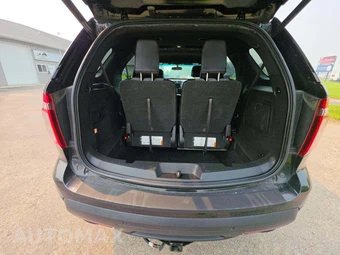 2015 Ford Explorer XLT – miniatura 12