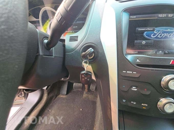 2015 Ford Explorer XLT – miniatura 5
