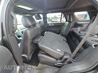 2015 Ford Explorer XLT - miniatura 13