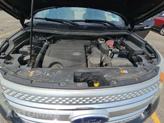 2015 Ford Explorer XLT - miniatura 16
