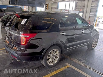 2015 Ford Explorer XLT - miniatura 4