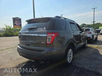 2015 Ford Explorer XLT – miniatura 3