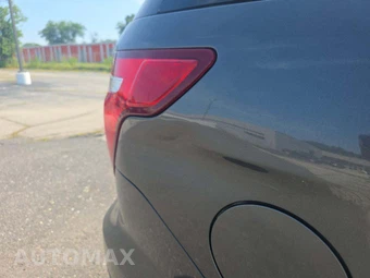 2015 Ford Explorer XLT – miniatura 31