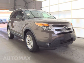 2015 Ford Explorer XLT – miniatura 3