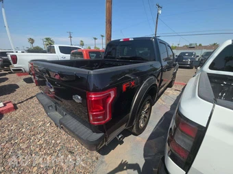2015 Ford F-150 King Ranch Crew Cab Short Bed - miniatura 3