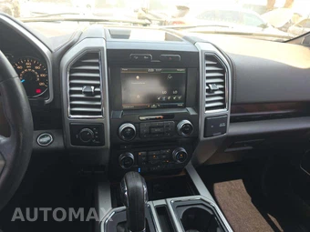 2015 Ford F-150 King Ranch Crew Cab Short Bed - miniatura 9