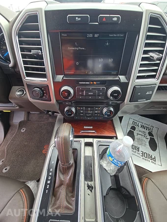 2015 Ford F-150 King Ranch Crew Cab Short Bed - miniatura 11