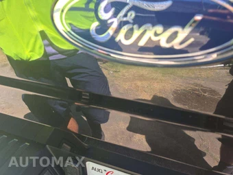 2015 Ford F-150 Lariat Crew Cab Medium Bed - miniatura 23