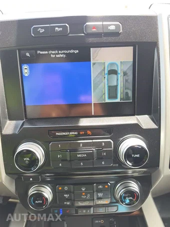 2015 Ford F-150 Lariat Crew Cab Medium Bed - miniatura 29