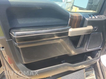 2015 Ford F-150 Lariat Crew Cab Short Bed - miniatura 9