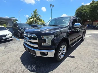 2015 Ford F-150 Lariat Crew Cab Short Bed