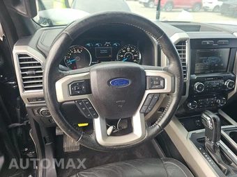 2015 Ford F-150 Lariat Crew Cab Short Bed - miniatura 10
