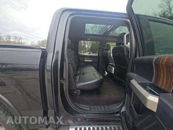 2015 Ford F-150 Lariat Crew Cab Short Bed - miniatura 17