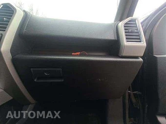 2015 Ford F-150 Lariat Crew Cab Short Bed - miniatura 20