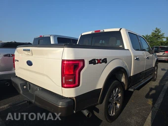 2015 Ford F-150 Lariat Crew Cab Short Bed - miniatura 4