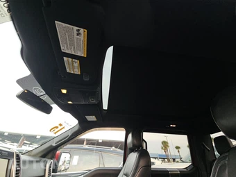 2015 Ford F-150 Lariat Crew Cab Short Bed - miniatura 18