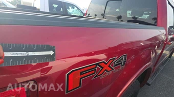 2015 Ford F-150 Lariat Crew Cab Short Bed - miniatura 28