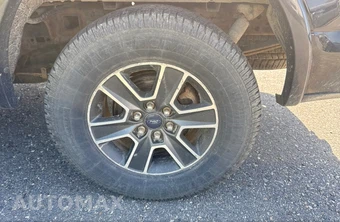 2015 Ford F-150 Lariat Crew Cab Short Bed - miniatura 26