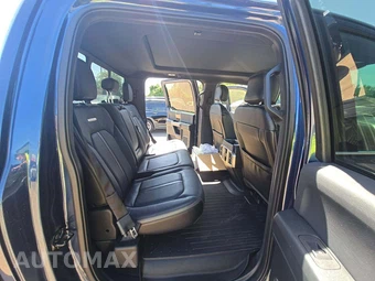 2015 Ford F-150 Platinum Crew Cab Medium Bed - miniatura 13