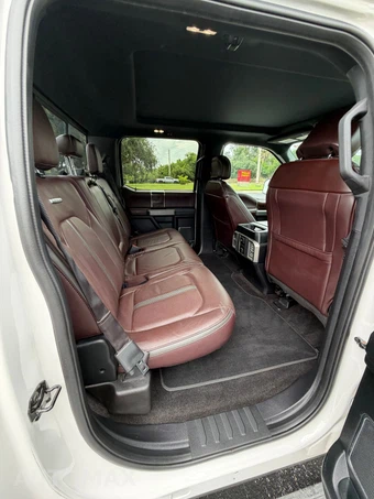 2015 Ford F-150 Platinum Crew Cab Short Bed - miniatura 16