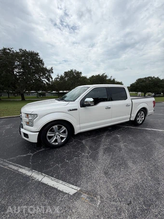 2015 Ford F-150 Platinum Crew Cab Short Bed - miniatura 5