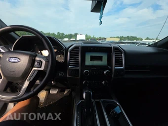 2015 Ford F-150 Platinum Crew Cab Short Bed – miniatura 11