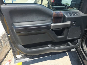 2015 Ford F-150 Platinum Crew Cab Short Bed - miniatura 15