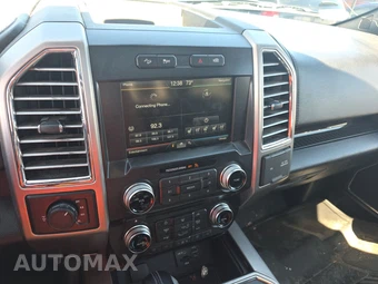 2015 Ford F-150 Platinum Crew Cab Short Bed - miniatura 17