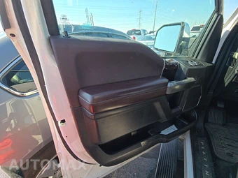 2015 Ford F-150 Platinum Crew Cab Short Bed - miniatura 9